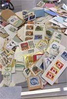 Stamps, 100s of stamps mostly Canadian