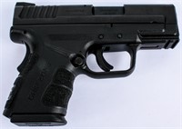 Gun Springfield XD-45 Semi Auto Pistol in 45ACP