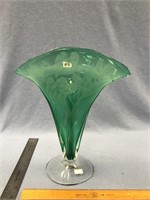 Wonderful art glass green vase with etched flowers