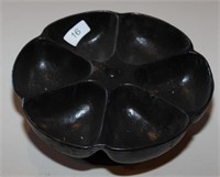 "R NAIL CUP"- cast iron.