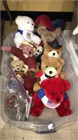 Tub with lid of the Boyds Bears including a
