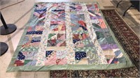 Vintage patchwork quilt, 86 x 68, (940)