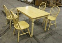 Table, Approx 48"x30"x30", & (4) Chairs