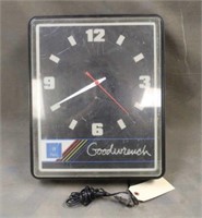 GM Goodwrench Lighted Electric Clock, Approx