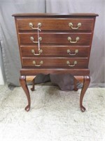 MAHOGANY AND PENNSYLVANIA CHERRY FLATWARE CHEST