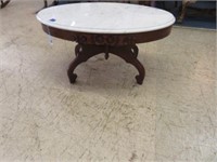 CARVED MAHOGANY VICTORIAN STYLE MARBLE TOP PARLOR
