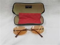 LADIES CHANEL SUNGLASSES WITH CASE