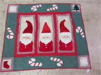 CHRISTMAS QUILT