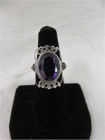 STERLING SILVER AND AMETHYST RING SZ 7