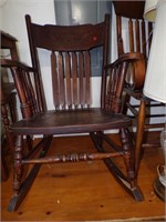 WOODEN SPINDLE ROCKING CHAIR W/ CARVING