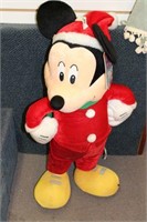 MICKEY MOUSE GREETER