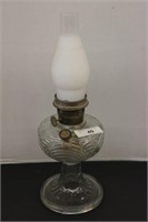 CLEAR GLASS OIL LAMP