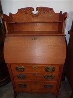 ANTIQUE SLANT- FRONT DESK WITH THREE PEG DRAWERS