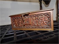 LOW RELIEF BRASS BOX MARKED "R" ON BOTTOM