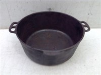 Wagner 1268 Dutch Oven  Cleaned But Has a Crack