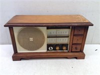 Wooden Westinghouse Radio AM/FM/AFC