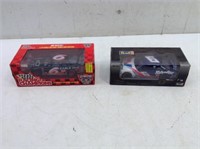 Pair of 1:24 Scale Race Cars