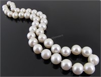 18" Strand Pearl Necklace
