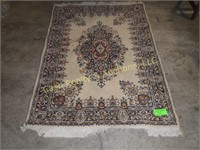 4X5 RUG WITH STAIN