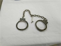 Set Of Handcuffs With Key By American Munitions