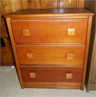 Retro Wood 3 Drawer Dresser