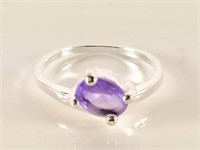 STERLING SILVER OVAL PURPLE STONE RING