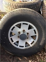Set of five GMC six lug wheels manufactured by