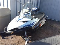 2006 Polaris 600 IQLX Cleanfire Runs Snowmobile