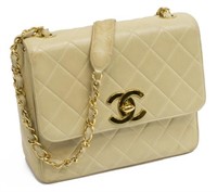 CHANEL QUILTED BEIGE LEATHER SHOULDER BAG