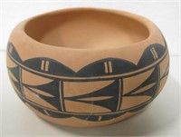 2.75" Tall Native American Pottery - 5.25" Dia.