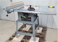 Delta 10" Contractors Table Saw