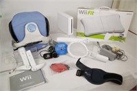 Nintendo Wii Gaming Console, Board  & Games