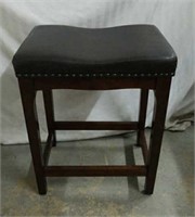 Made In Vietnam Faux Leather Vanity Stool W2A