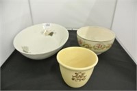 Ceramic Serving Dishes