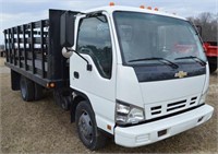 2006 CHEVROLET 4500 STAKE TRUCK, CAB OVER
