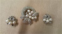 Jomaz Cultured Pearl Earrings & Brooch