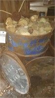 30gal Barrel full of agate, geode & other rocks