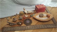 Hungarian box & decorative dishes