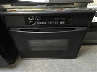 Built in Wall Oven Whirlpool  cutout approx 28