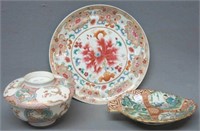 THREE PCS. CHINESE EXPORT PORCELAIN INCLUDING