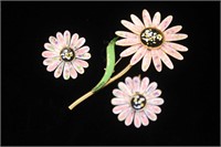 Three Piece Vintage Enamel Daisy Pin & Earrings