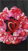 Stunning valentines wreath