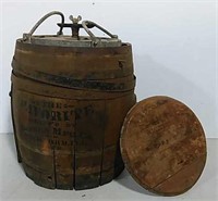 Wood barrel w/ butter churn parts