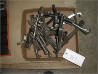 BOX OF PULLERS