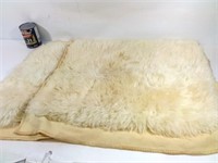 Couverture en fourrure - fur blanket