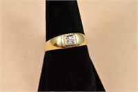 14kt Yellow Gold Diamond Ring .20ct est