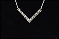 10kt White Gold 17" Necklace with Diamonds