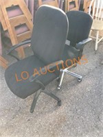 2pc Black Rolling Office Chairs