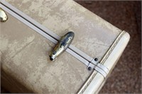 5 Matching Pieces of Samsonite Vintage Luggage