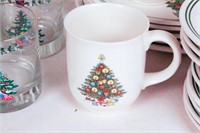 Christmas Dishes, Glasses & Mugs